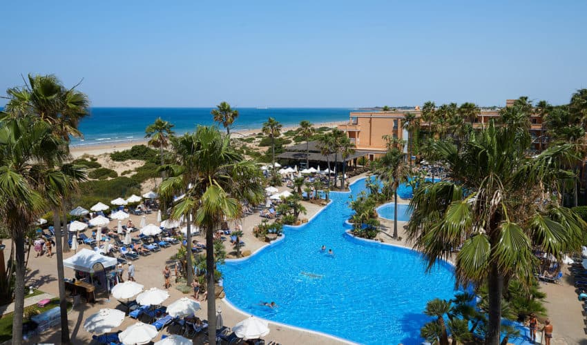 Hipotels Barrosa Par